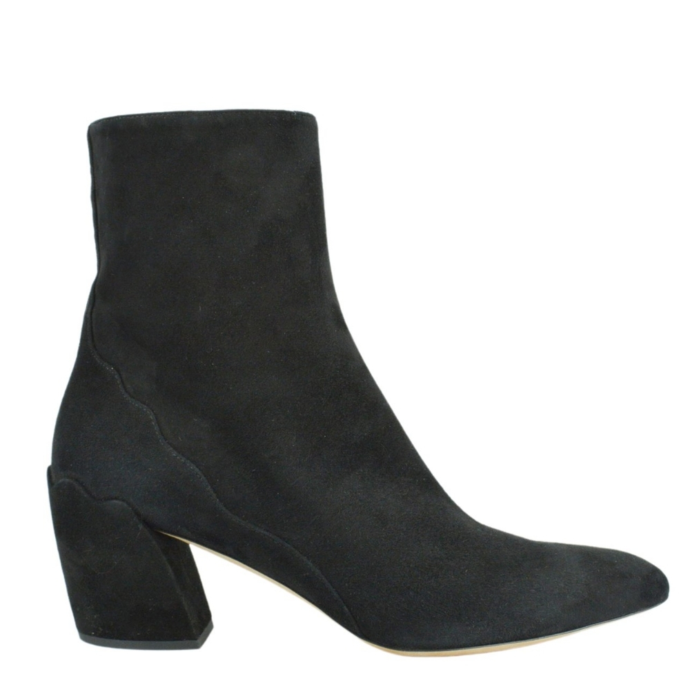 NIB boots - Picture 3 of 5